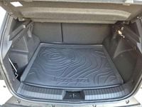 Neu Dacia Duster Extreme 131 PS (96 kW) 2025 Sandstone Van / Kleinbus
