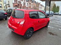 Gebraucht Renault Twingo Liberty 75 PS (55 kW) 2013 Hellrot Kleinwagen