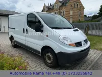 Gebraucht Renault Trafic 90 PS (66 kW) 2006 Weiß Van / Kleinbus