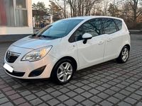 Gebraucht Opel Meriva 120 PS (88 kW) 2011 Weiß Van / Kleinbus