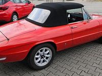 Gebraucht Alfa Romeo Spider 109 PS (80 kW) 1967 Rot Cabrio