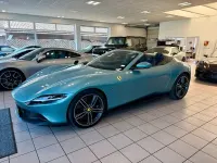 Gebraucht Ferrari Roma 620 PS (456 kW) 2024 Blau Cabrio