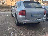 Second-hand Porsche Cayenne 250 CP (183 kW) 2005 Argintiu SUV