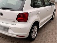 Gebraucht VW Polo 60 PS (44 kW) 2016 Weiß Limousine