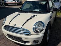 Usata Mini Cooper 95 CV (69 kW) 2009 Bianco Utilitaria