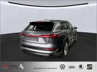 Gebraucht Audi e-tron S-Line 369 kW (503 PS) 2023 Grau SUV
