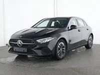 Gebraucht Mercedes A200 Advanced 163 PS (119 kW) 2025 Lack kosmosschwarz Limousine