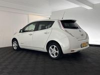 Gebraucht Nissan Leaf Acenta 80 kW (109 PS) 2016 Weiß Kleinwagen