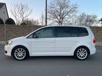 gebraucht VW Touran 1.6 TDI Style Panoramadach AHK Navi Alu