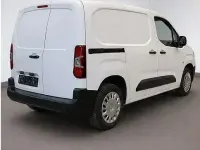Gebraucht Opel Combo 131 PS (96 kW) 2022 Weiß Van / Kleinbus