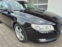 Gebraucht Volvo V70 Summum 181 PS (133 kW) 2016 Schwarz Kombi