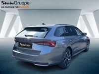 Neu Skoda Octavia SportLine 150 PS (110 kW) 2025 Grau Kombi
