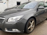 Gebraucht Opel Insignia Innovation 220 PS (161 kW) 2012 Grau Limousine