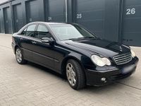 Gebraucht Mercedes C320 224 PS (164 kW) 2005 Schwarz Limousine