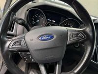 gebraucht Ford Focus Titanium