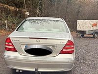 Gebraucht Mercedes C200 123 PS (90 kW) 2005 Silber Limousine