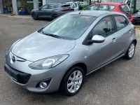 Gebraucht Mazda 2 Edition 75 PS (55 kW) 2012 Plutossilber metallic Kleinwagen