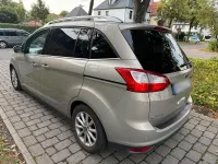 Gebraucht Ford Grand C-Max Titanium 120 PS (88 kW) 2017 Gold Van / Kleinbus