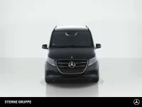 Gebraucht Mercedes V300 Style 237 PS (174 kW) 2025 Schwarz Van / Kleinbus