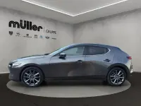Gebraucht Mazda 3 Exclusive 122 PS (89 kW) 2023 Machine gray Limousine