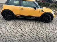 Gebraucht Mini Cooper 90 PS (66 kW) 2007 Gelb Kleinwagen