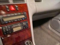 Gebraucht Mercedes E200 Elegance 136 PS (100 kW) 2000 Weiß Limousine