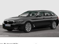 Gebraucht BMW 520 Sport Line 190 PS (139 kW) 2023 Schwarz Kombi