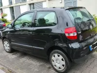 Gebraucht VW Fox 75 PS (55 kW) 2005 Schwarz Kleinwagen