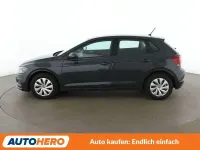 Gebraucht VW Polo Comfortline 65 PS (47 kW) 2019 Grau Kleinwagen