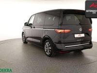 Second-hand VW Multivan 218 CP (160 kW) 2022 Negru Monovolum