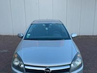 Gebraucht Opel Astra 105 PS (77 kW) 2004 Silber Kleinwagen