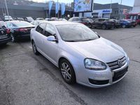 Gebraucht VW Jetta Highline 140 PS (102 kW) 2010 Silber Limousine