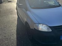 Second-hand VW Fox Basis 54 CP (39 kW) 2007 Argintiu Hatchback