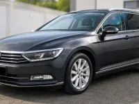 Używany VW Passat Highline 150 KM (110 kW) 2018 Szary Kombi