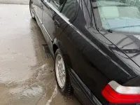Gebraucht BMW 320 Comfort Edition 150 PS (110 kW) 1998 Schwarz Limousine