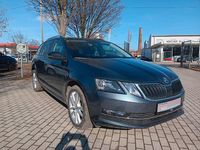 Gebraucht Skoda Octavia Clever 150 PS (110 kW) 2018 Grau Kombi