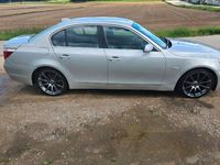 Gebraucht BMW 523 177 PS (130 kW) 2006 Silber Limousine