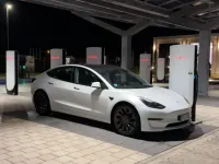 Usado Tesla Model 3 Performance 377 kW (513 CV) 2021 Blanco Berlina