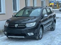 Gebraucht Dacia Logan MCV Stepway 90 PS (66 kW) 2018 Schwarz Kombi