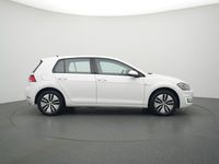 Gebraucht VW e-Golf 100 kW (136 PS) 2018 Pure white Kleinwagen