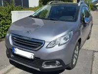 Gebraucht Peugeot 2008 Style 110 PS (80 kW) 2015 Silber SUV
