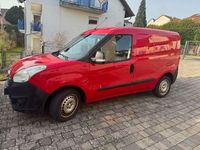 Gebraucht Opel Combo 95 PS (69 kW) 2013 Rot Van / Kleinbus
