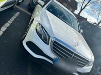 Gebraucht Mercedes E200 160 PS (117 kW) 2019 Weiß Kombi
