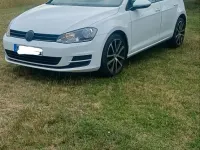 Gebraucht VW Golf VII 110 PS (80 kW) 2015 Weiß Kleinwagen