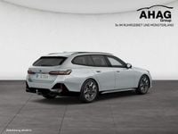 Neu BMW 540 Performance 303 PS (222 kW) 2026 Grau Limousine