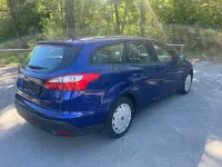 Usata Ford Focus 105 CV (77 kW) 2014 Blu Station wagon
