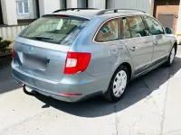 Gebraucht Skoda Superb 140 PS (102 kW) 2010 Grau Kombi