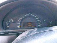 Gebraucht Mercedes C220 Avantgarde 143 PS (105 kW) 2001 Silber Limousine