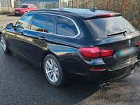 Gebraucht BMW 525 Comfort Edition 218 PS (160 kW) 2014 Schwarz Kombi