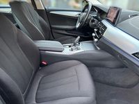 Gebraucht BMW 520 Performance 190 PS (139 kW) 2020 Schwarz Kombi